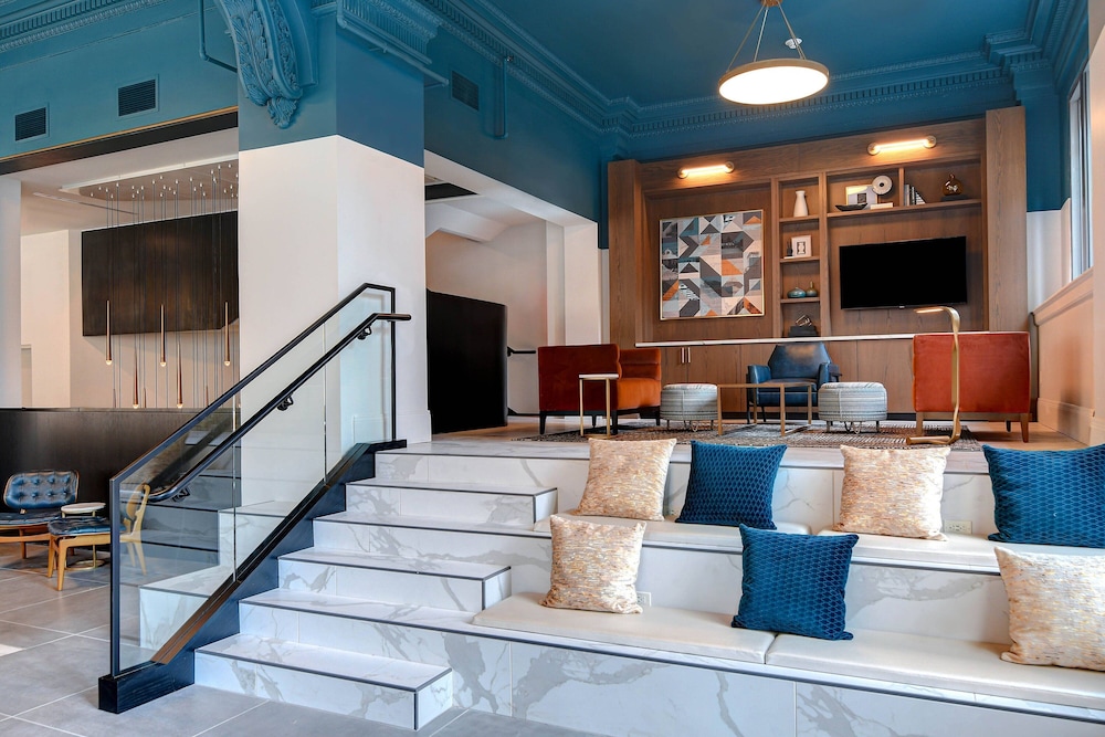 Courtyard by Marriott Cincinnati Downtown - photo 33
