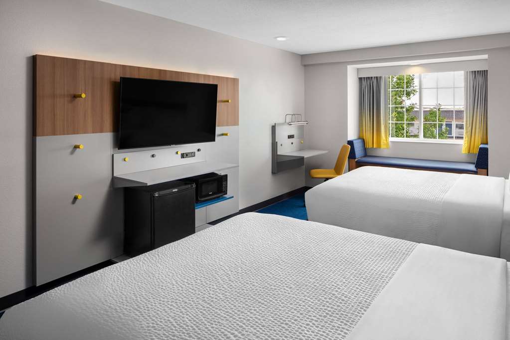 Microtel Inn & Suites by Wyndham Rapid City - photo 18