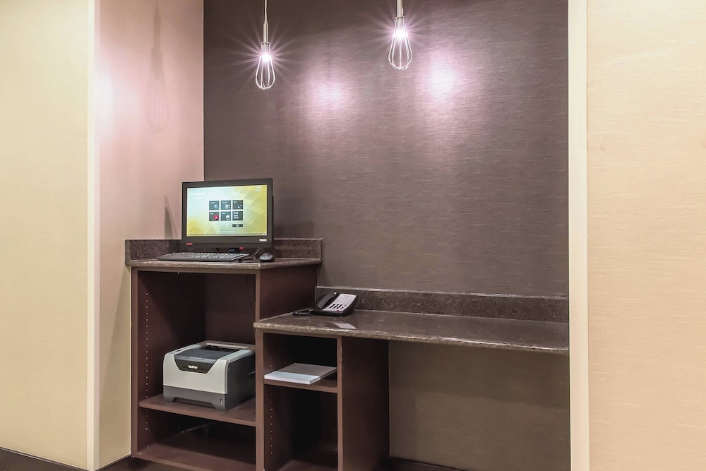 Residence Inn Lexington Keeneland Airport - photo 31
