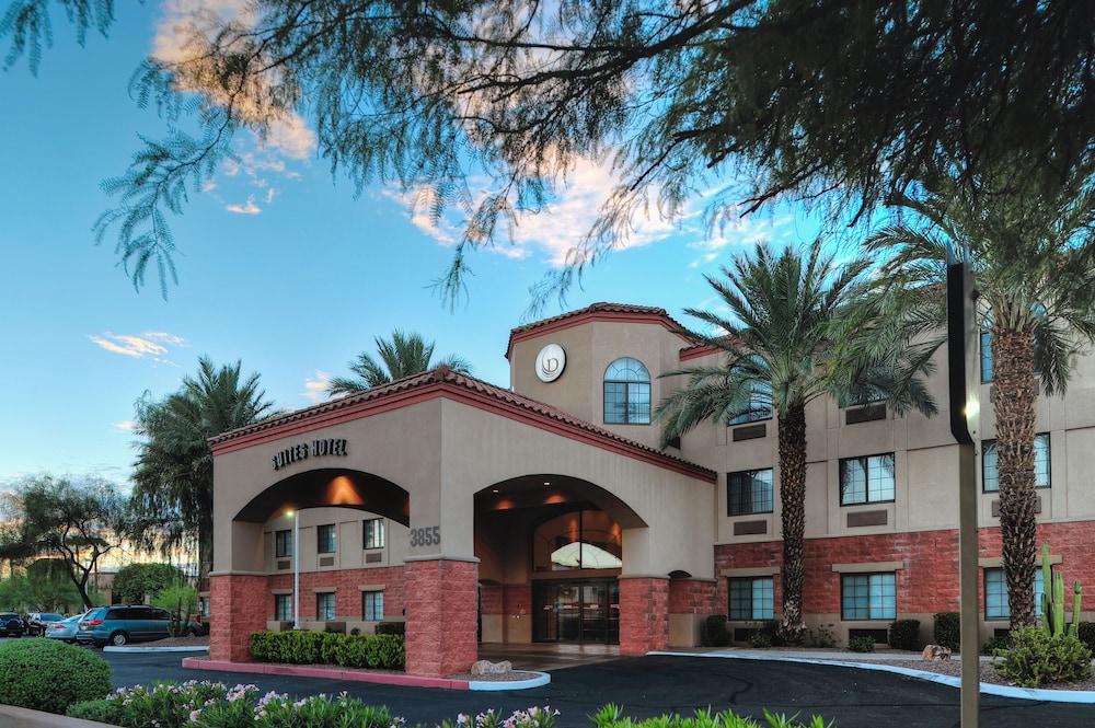 Hilton Vacation Club Varsity Club Tucson - photo 56