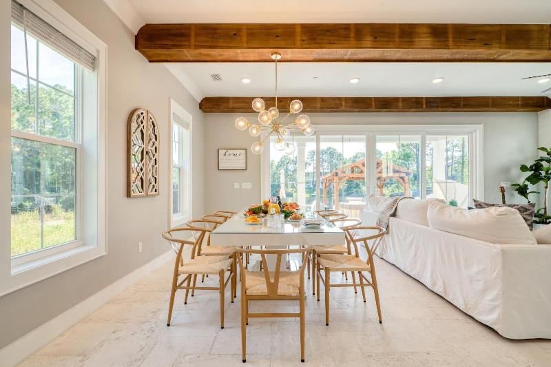Edgewater By Avantstay Gorgeous Character Lakefron - photo 29