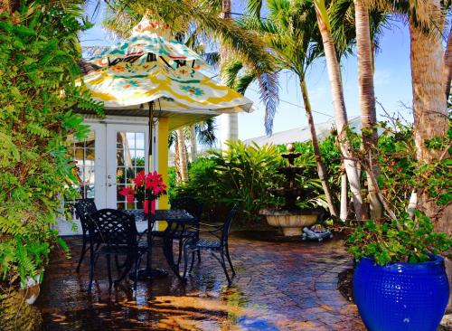 Sea Turtle Inn - photo 25