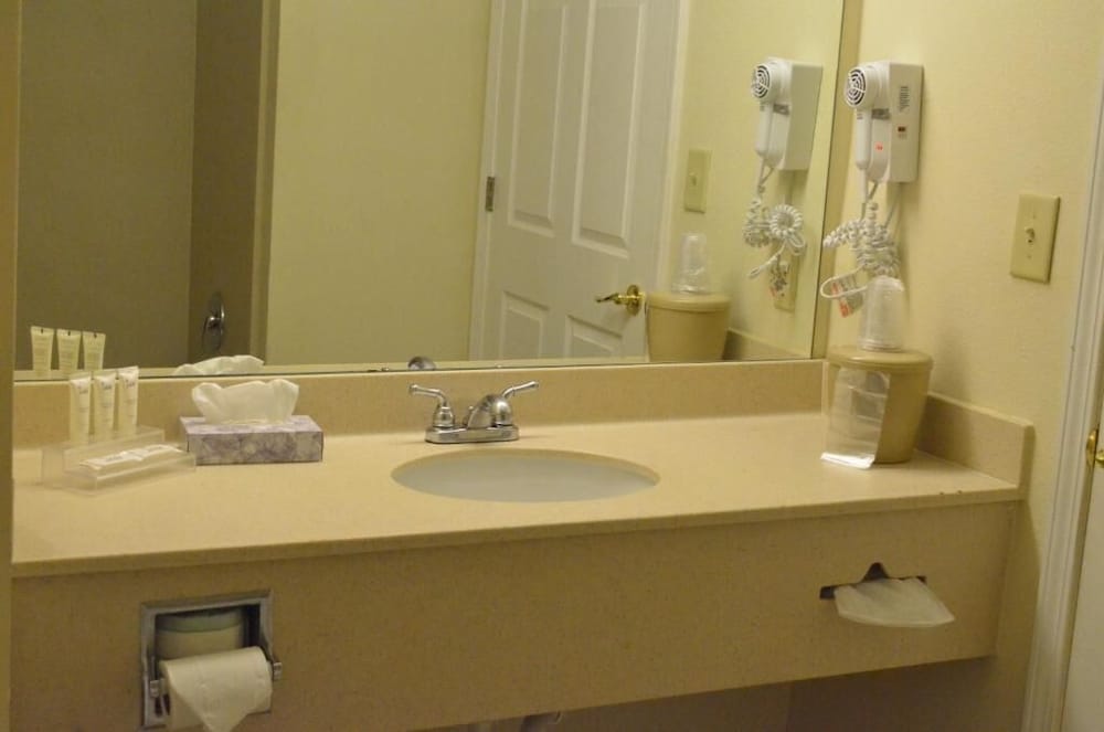 Home Inn & Suites - photo 24