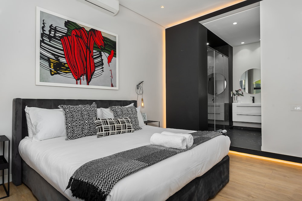 Adderley Hotel