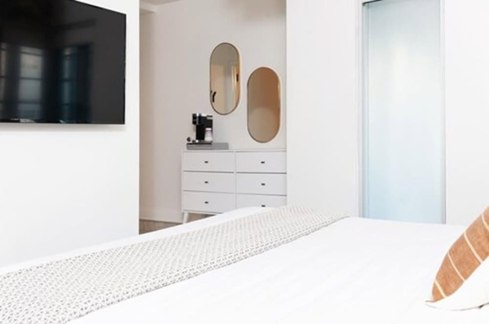 Luxuri Suites - photo 44
