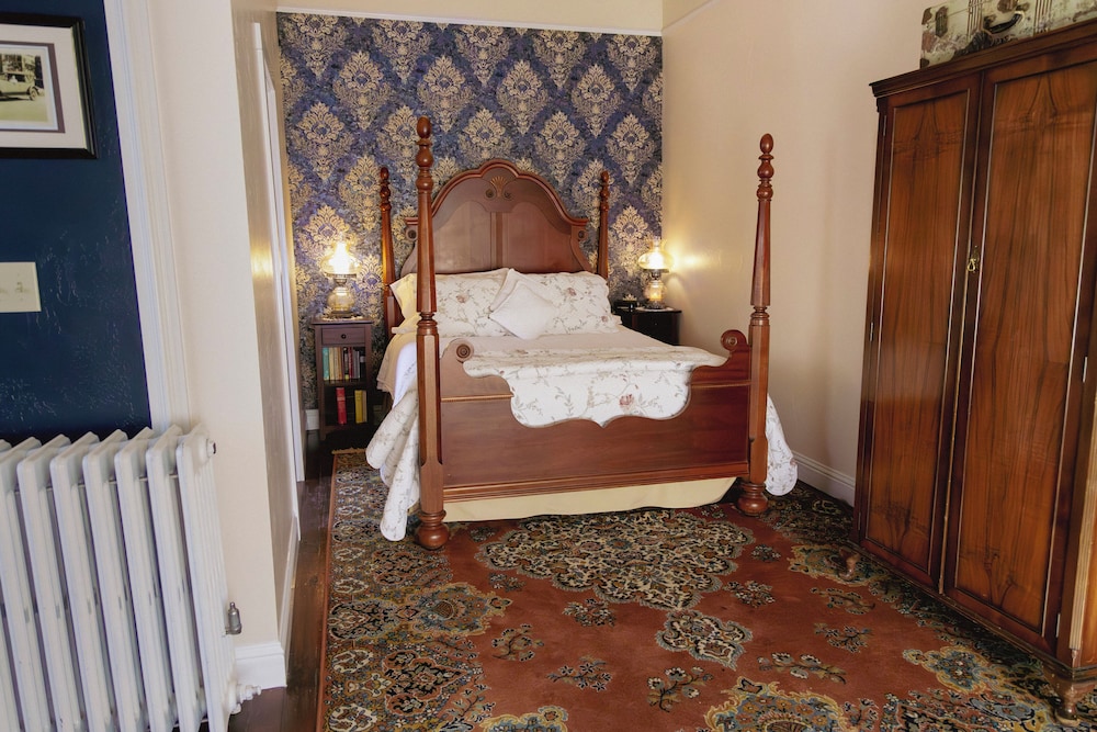 Weaverville Hotel - photo 19