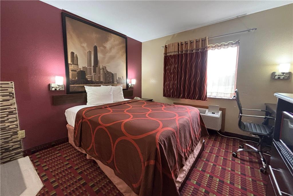Super 8 by Wyndham Paris IL - photo 20