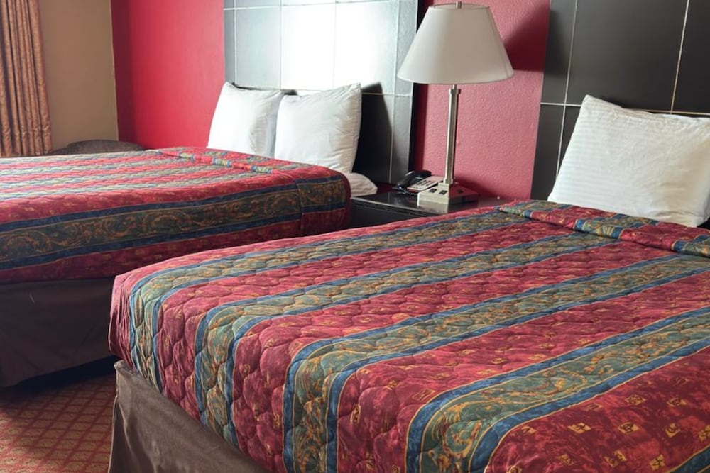 Surestay Plus Hotel by Best Western Oklahoma City North - photo 12