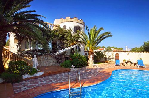 Casa Resa — 4-Star Luxury Hotel in Javea, Spain