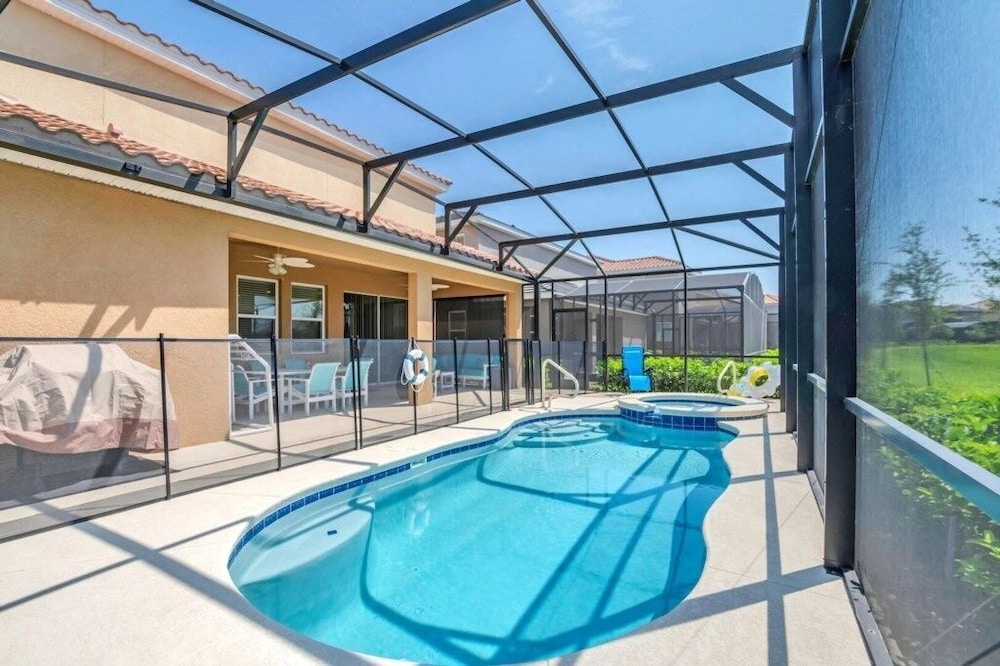 Luxury 6 Bed Private Pool Home In Solterra Resort 6 Bedroom Home by RedAwning - photo 34
