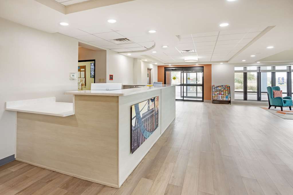 Comfort Suites Bloomsburg - photo 5
