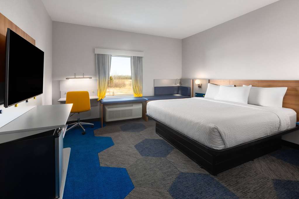 Microtel Inn & Suites by Wyndham Olive Branch - photo 19