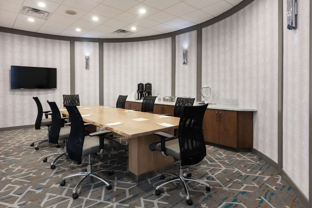DoubleTree by Hilton Birmingham Perimeter Park - photo 58