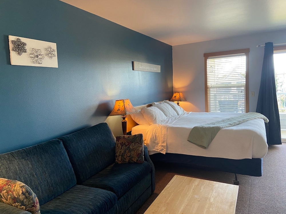 Sea Breeze Court - photo 12