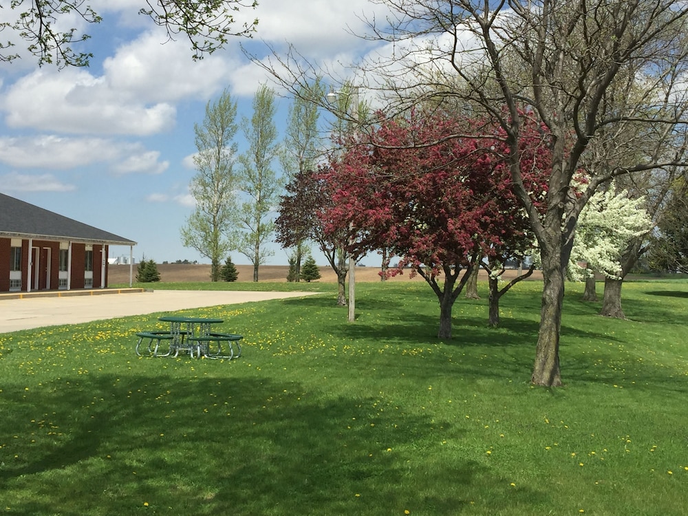 Crest Country Inn - photo 168