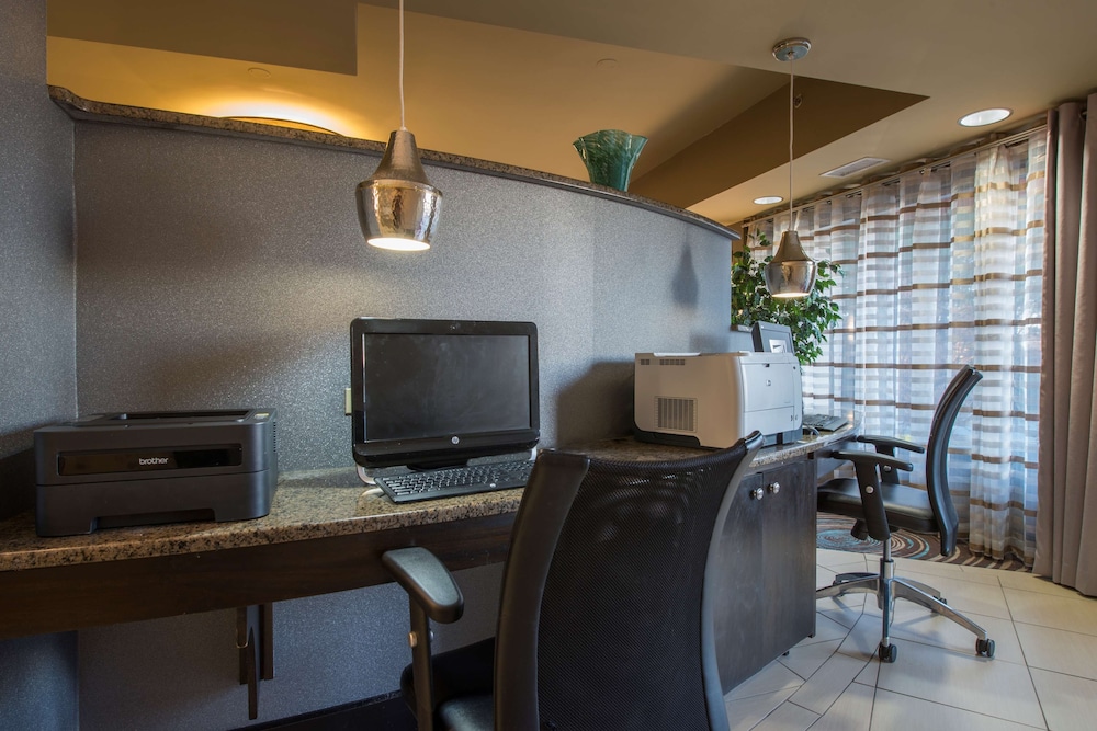 Hampton Inn Atlanta Newnan - photo 44