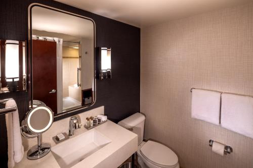 Silver Cloud Hotel Seattle Stadium - photo 25