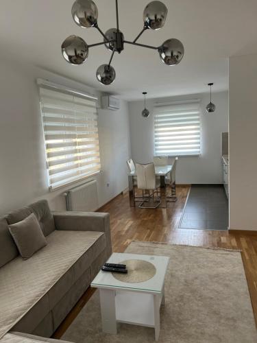 Apartman Vrbas 1 Podzemna garaza — 4-Star Luxury Hotel in Banja Luka, Bosnia and Herzegovina