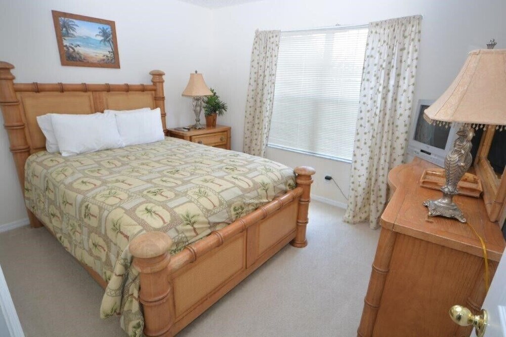 Huge 6 bed Emerald Is Resort Elite Vacation Homes - photo 5