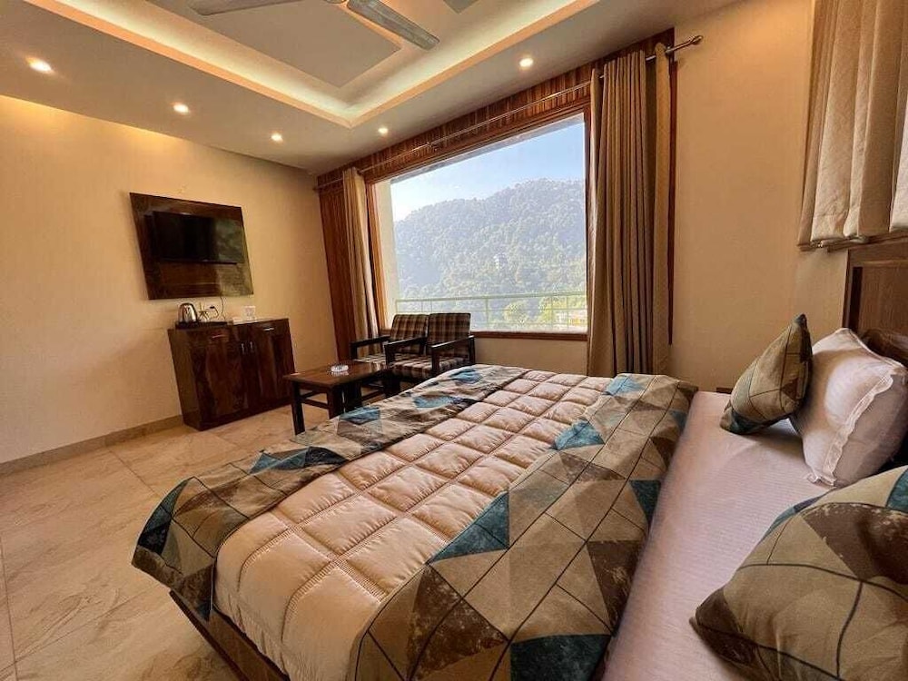 Hotel Hadley Inn — Kasauli — photo 3