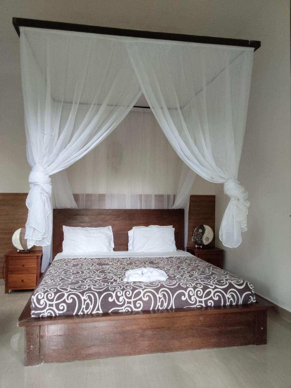 Jungle Hideaway Villas 2 River Cafe — 4-Star Luxury Hotel in Ubud, Indonesia