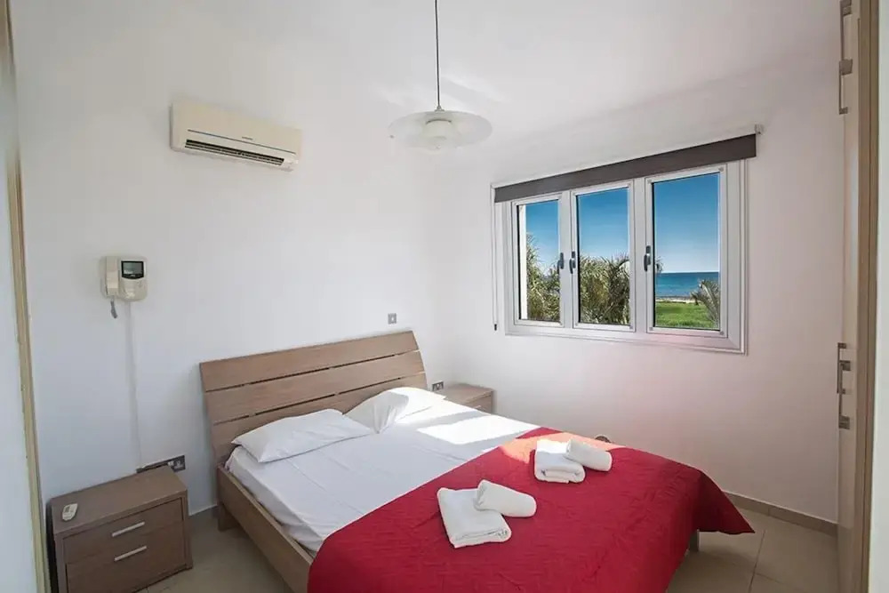 Villa Adaman Stunning 3 Bedroom Seafront Villa With Pool Close To The Beach