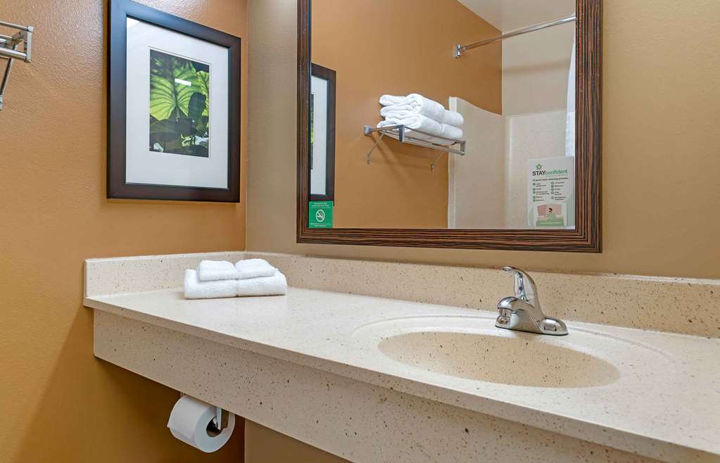 Extended Stay America Select Suites Grand Rapids Kentwood - photo 31