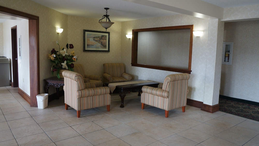 Scotland Neck Inn - photo 3