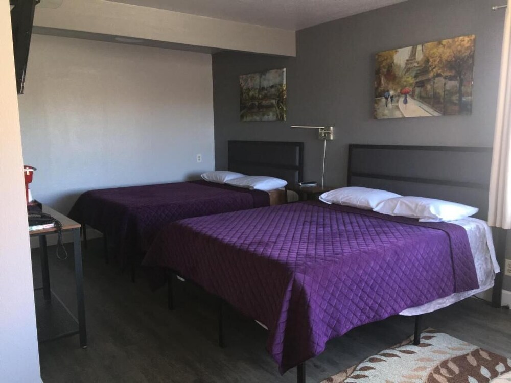 Aircrest Motel - photo 10