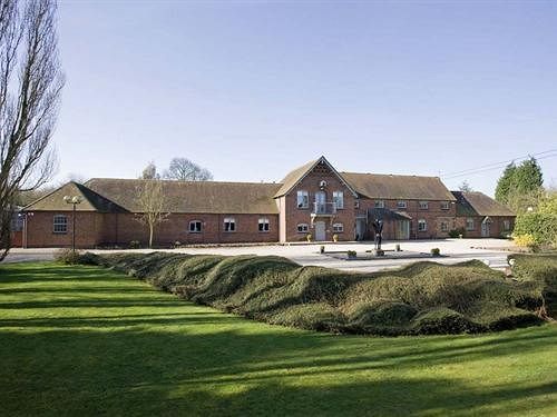 Newton House B&B — 4-Star Luxury Hotel in Burton Upon Trent, United Kingdom