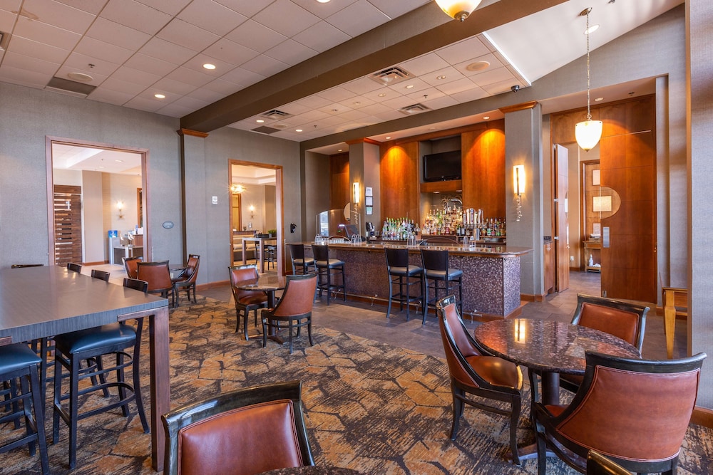 DoubleTree by Hilton Bay City Riverfront - photo 56