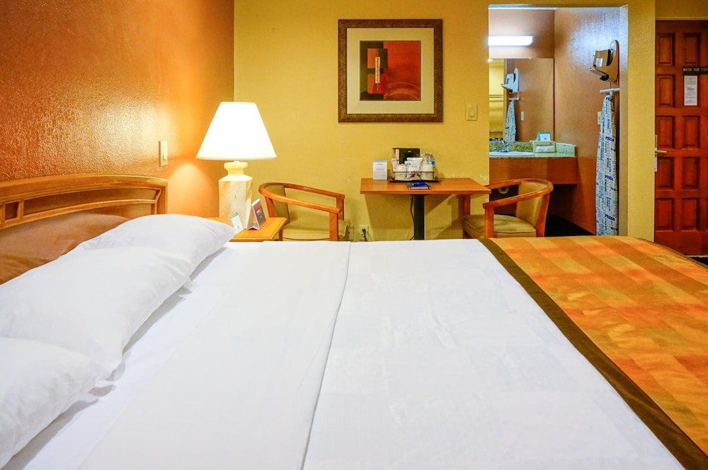 Hotel Parmani - photo 34