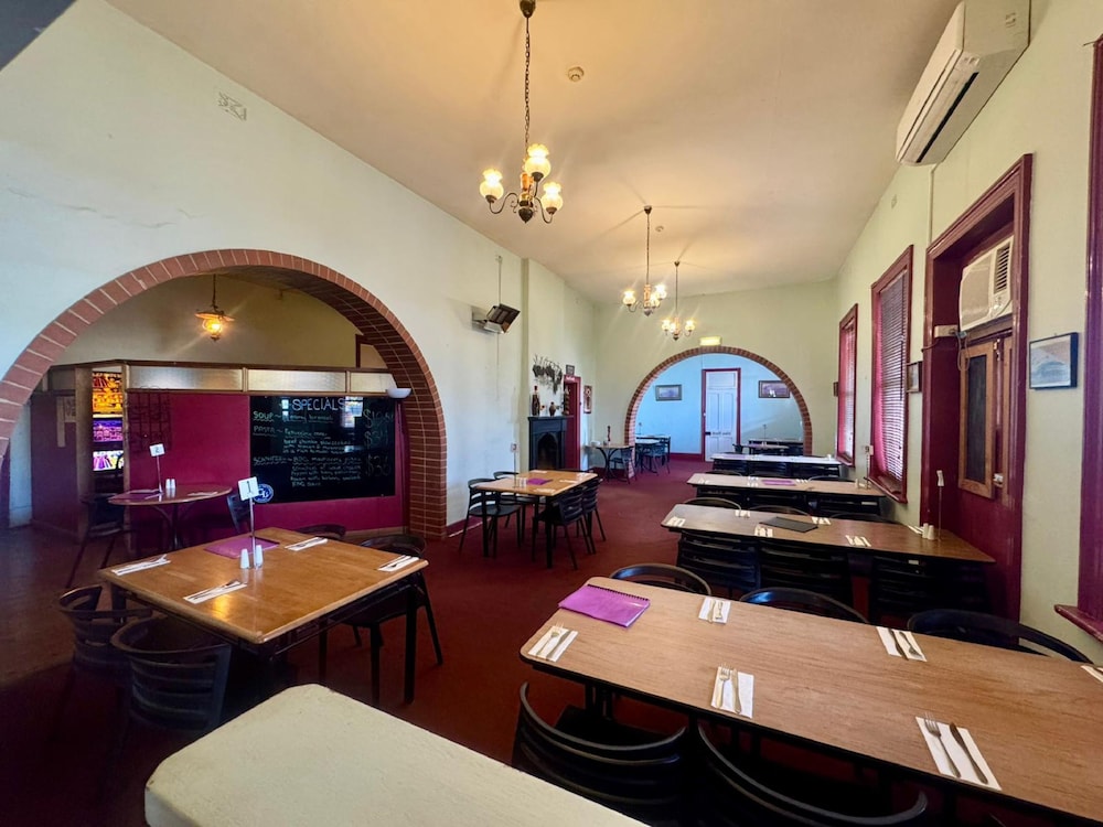 Royal Exchange Hotel Burra — Burra — photo 4