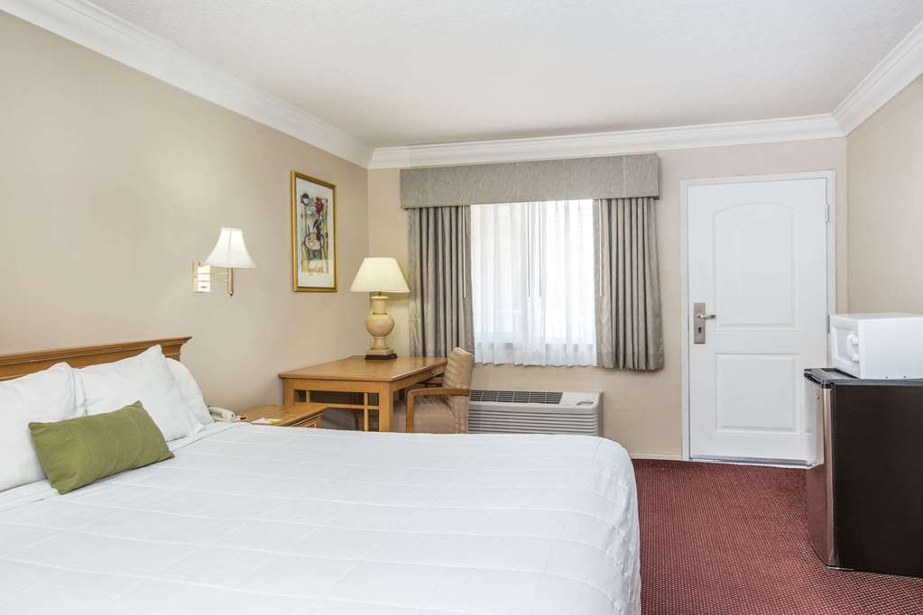 Days Inn by Wyndham Near City Of Hope - photo 12