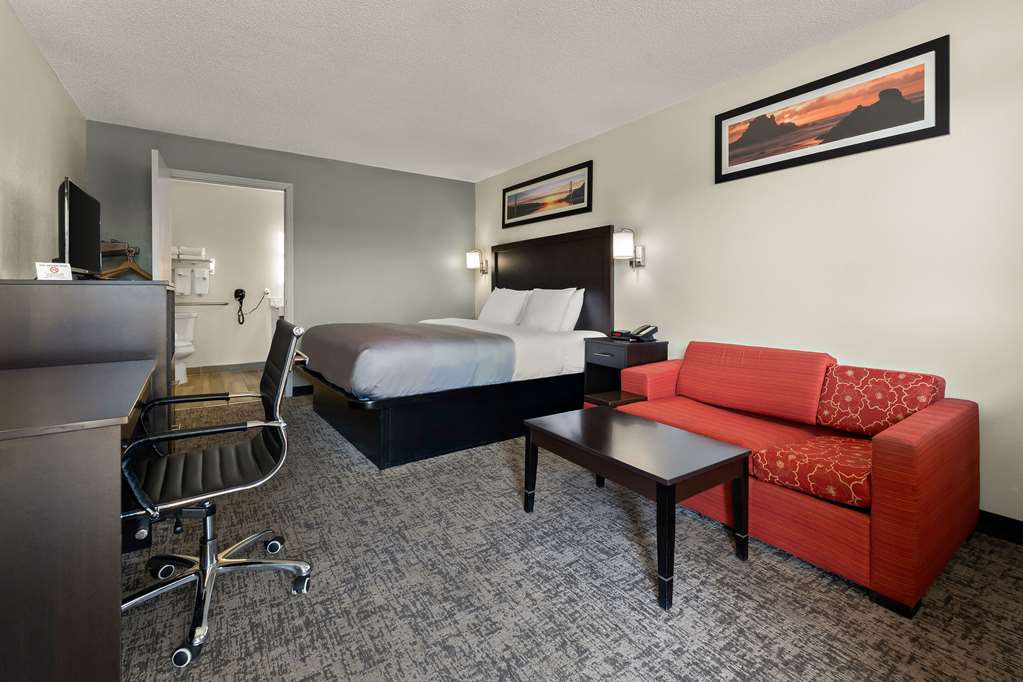 Quality Inn & Suites Dublin - photo 13