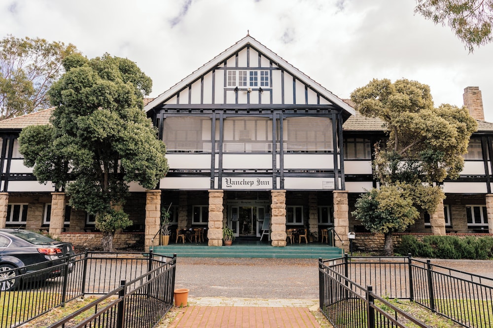 Yanchep Inn - carbon neutral hotel in Yanchep