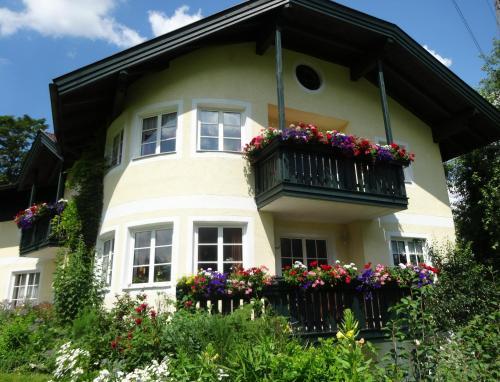 Apartments Geistlinger — 4-Star Luxury Hotel in Flachau, Austria