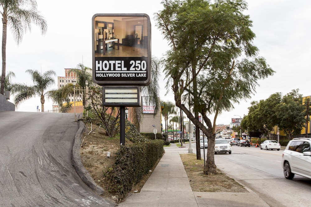 Silver Lake Los Angeles Hotel - photo 39