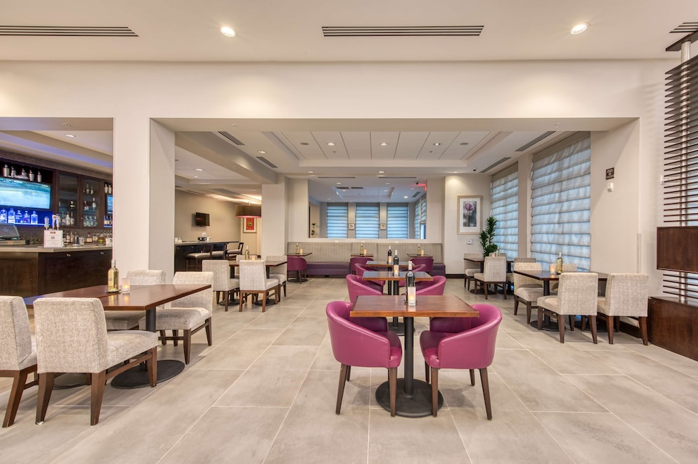 Hilton Garden Inn Irvine Orange County Airport - photo 28