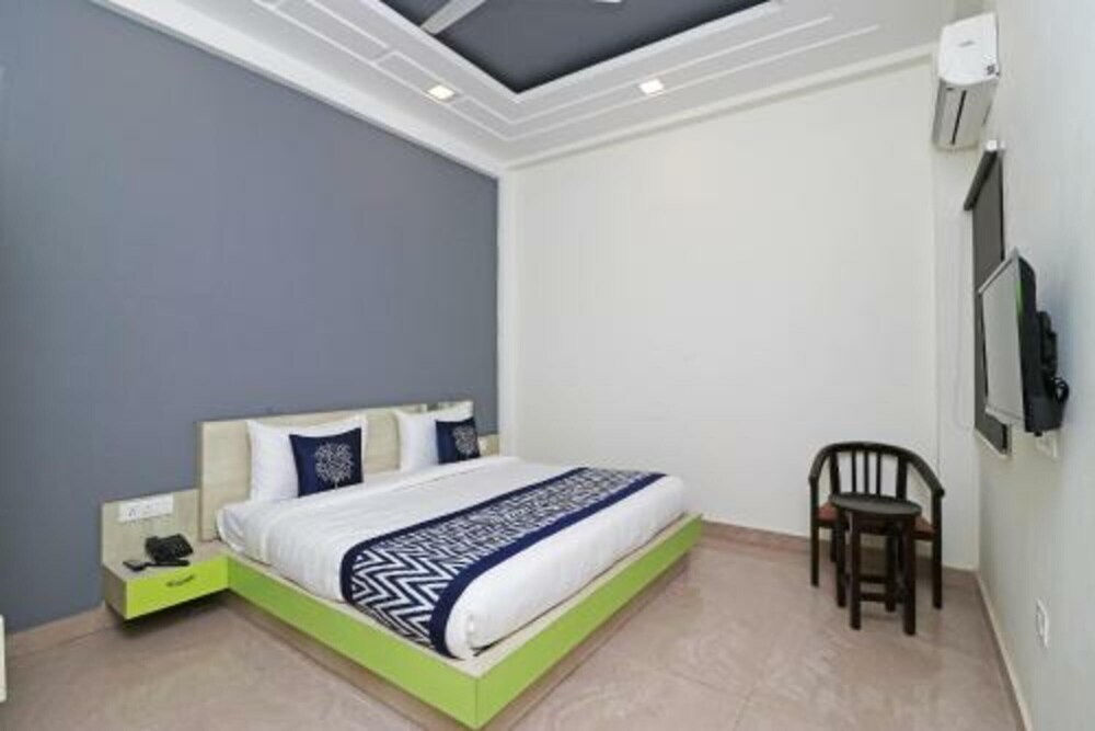Hotel Loto Sector 15 - last minute hotel in Noida