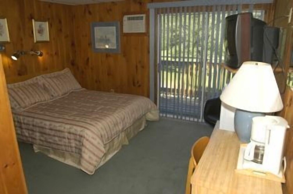 Magic View Motel - photo 2