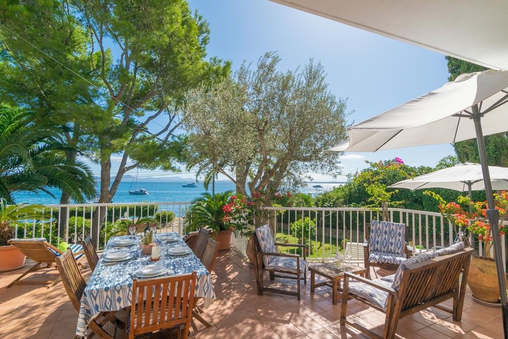 Bell Punt — 4-Star Luxury Hotel in Port D'alcudia, Spain