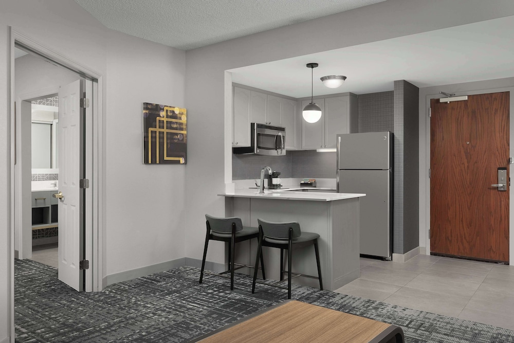 Homewood Suites by Hilton Reading - photo 19