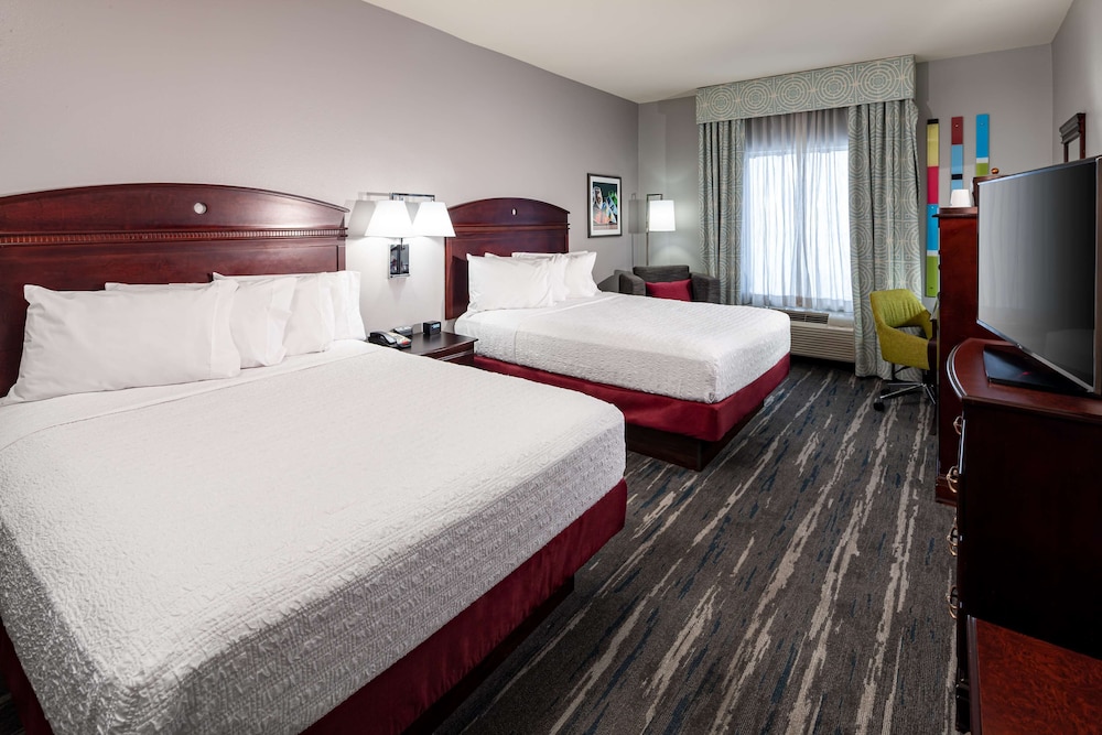 Hampton Inn & Suites Texarkana - photo 14