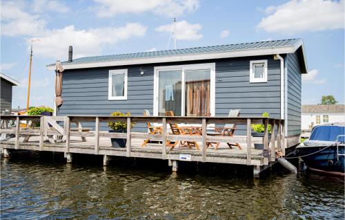 Awesome Home In Breukelen