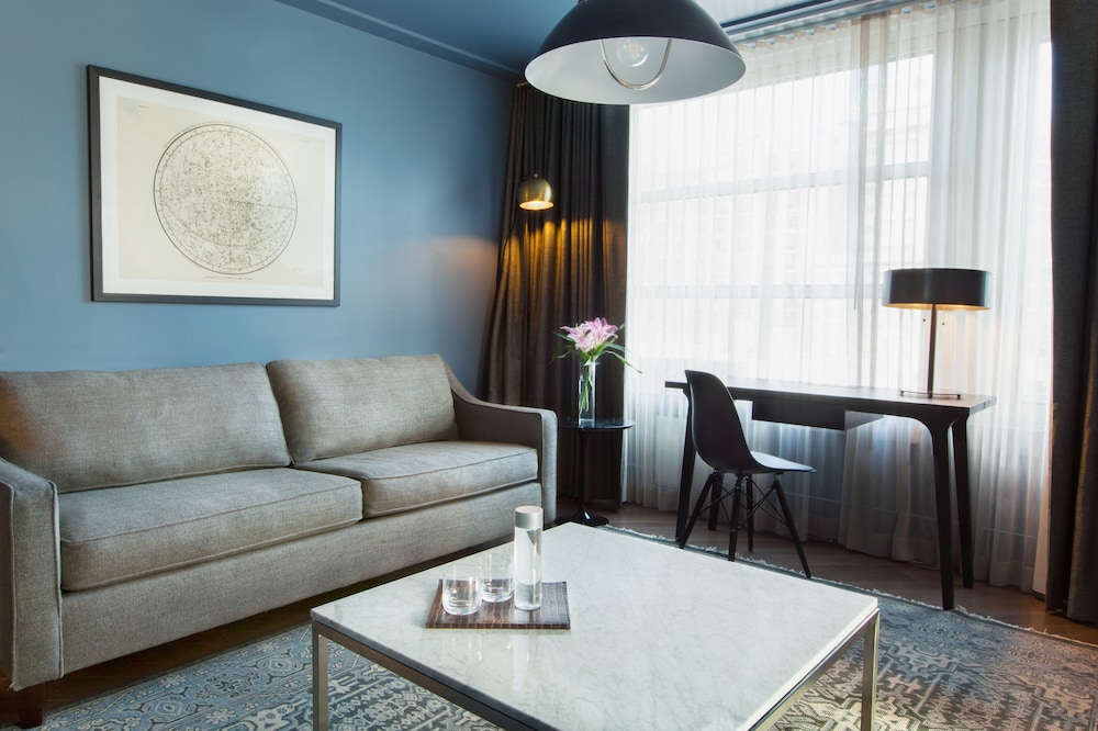 The Tillary Hotel - photo 13