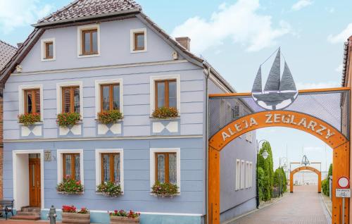 Awesome Apartment In Nowe Warpno — 4-Star Luxury Hotel in Nowe Warpno, Poland