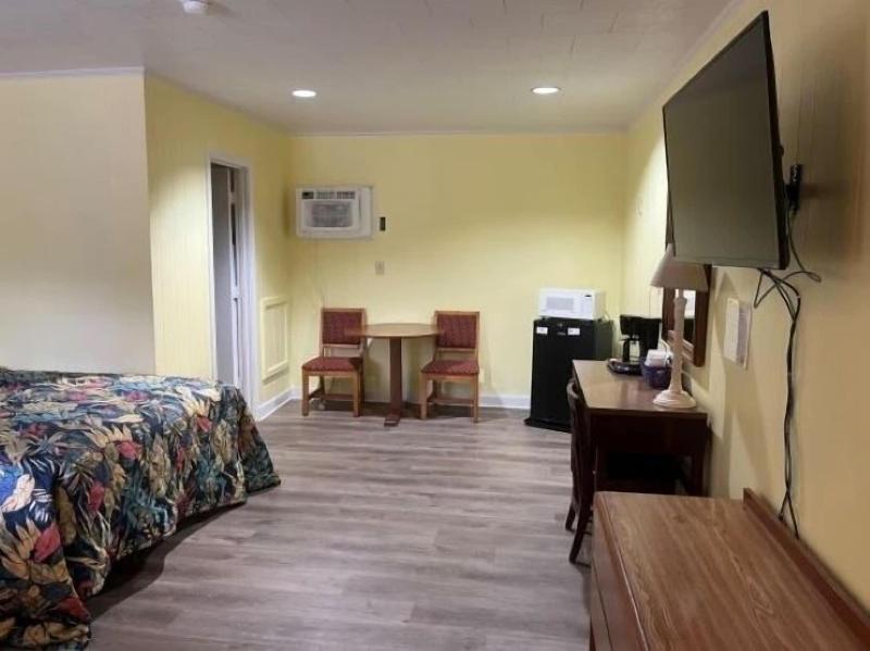 Swell Motel - photo 131