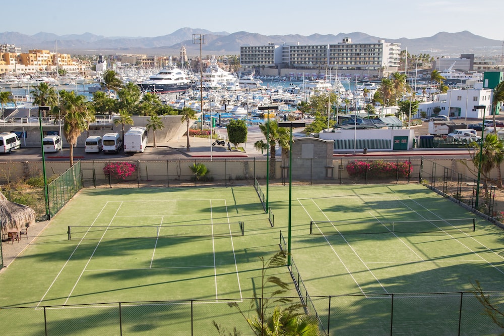 Tennis court