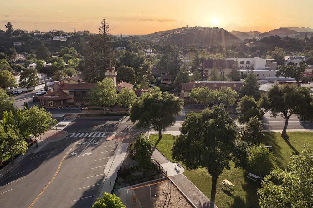 Paso Robles Inn - photo 57